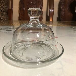 Vintage Princess House Glass Etched Flower Covered Cheese/Butter Dish